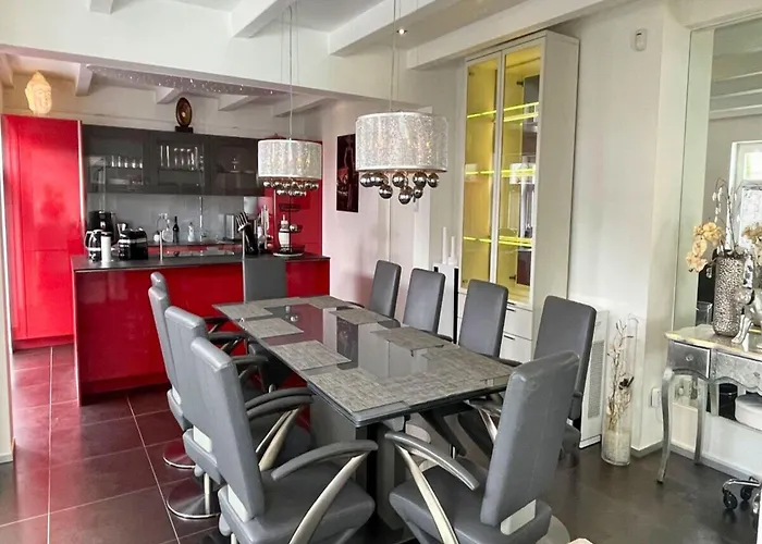 With Bar, Recreation In Lägenhet