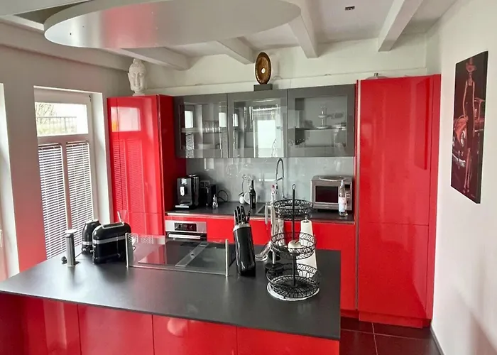 With Bar, Recreation In