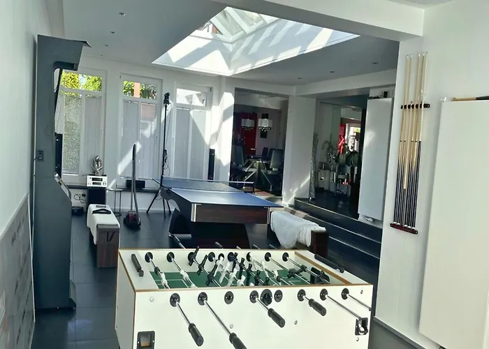 With Bar, Recreation In * Kastellaun