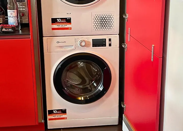 Lägenhet With Bar, Recreation In *